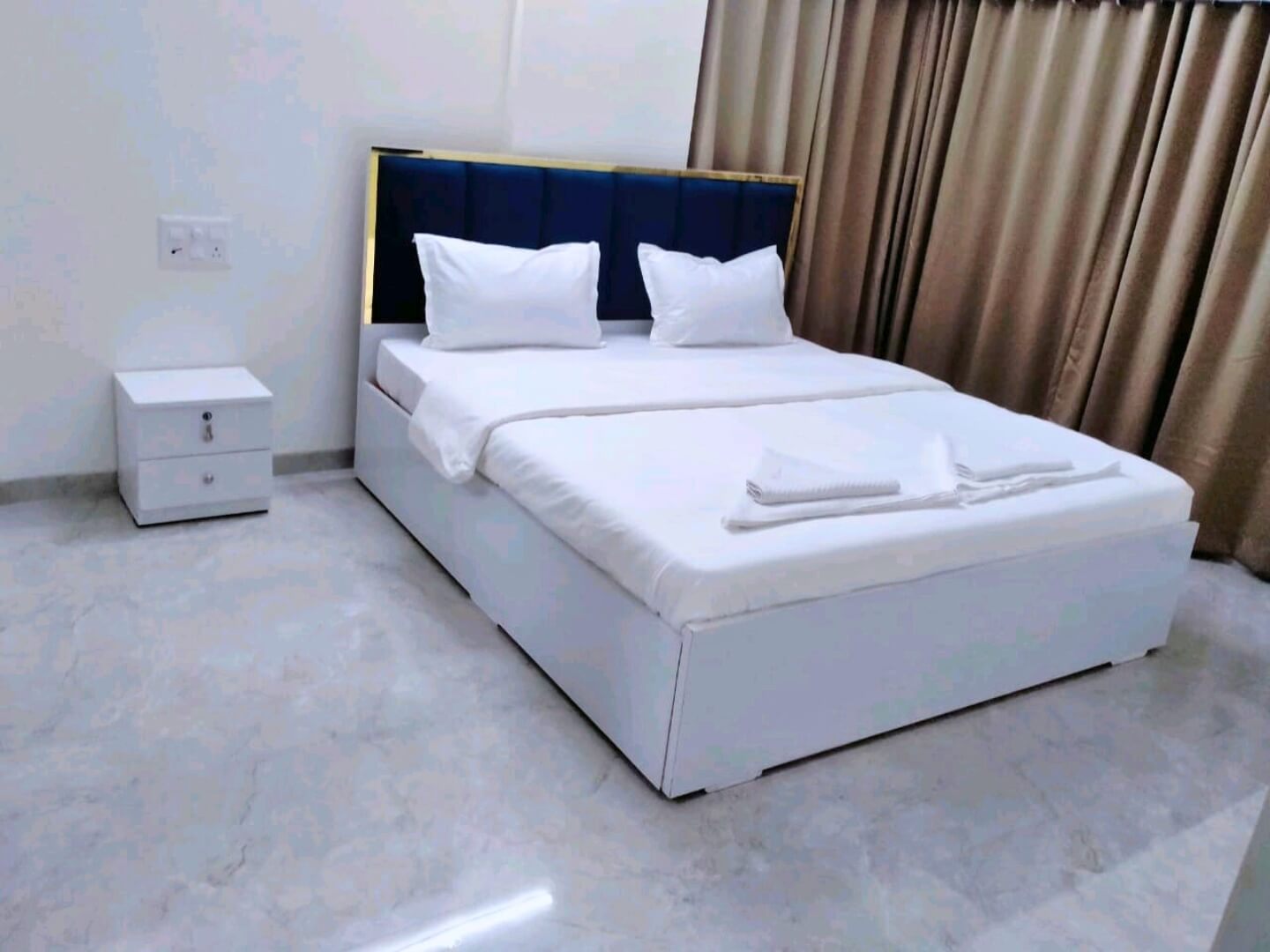 Service apartment near mumbai airport